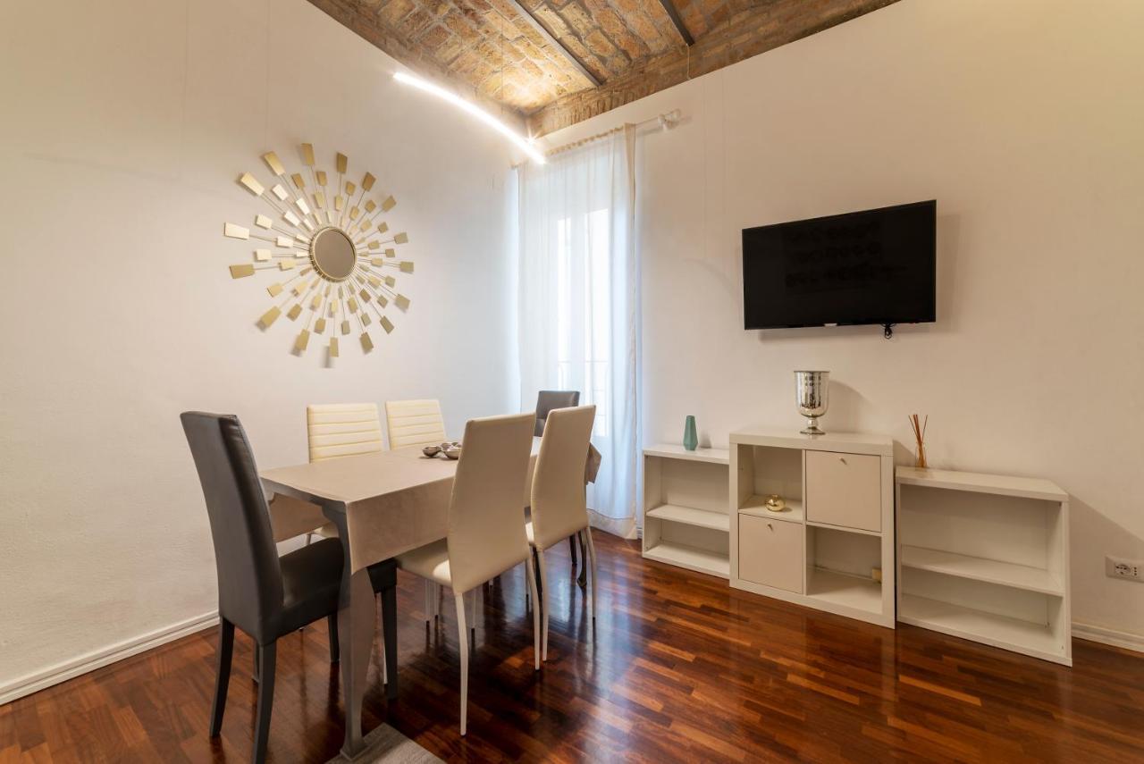 רומא Fontana Di Trevi Design Apartment מראה חיצוני תמונה